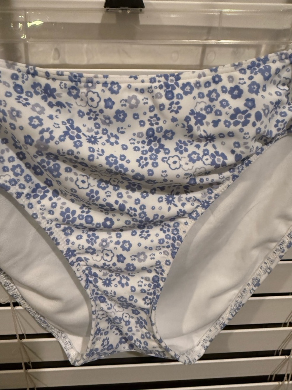 Hollister Blue Floral Bikini Set - Picture 2 of 12